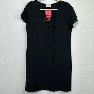 EVERLY Black Tie Front V Neck Shift Short Sleeve Dress Size Small